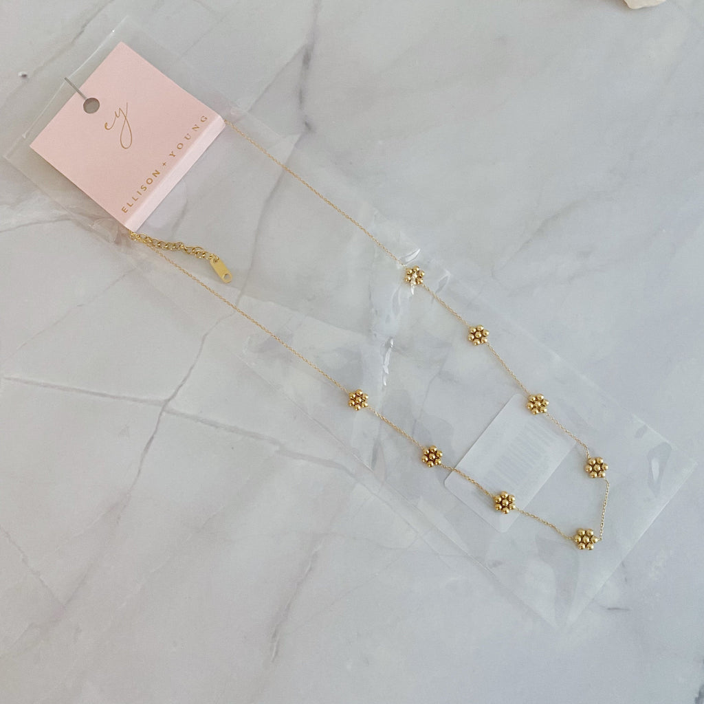 Dainty Gold Bead Flower Necklace – Waterproof Stainless Steel