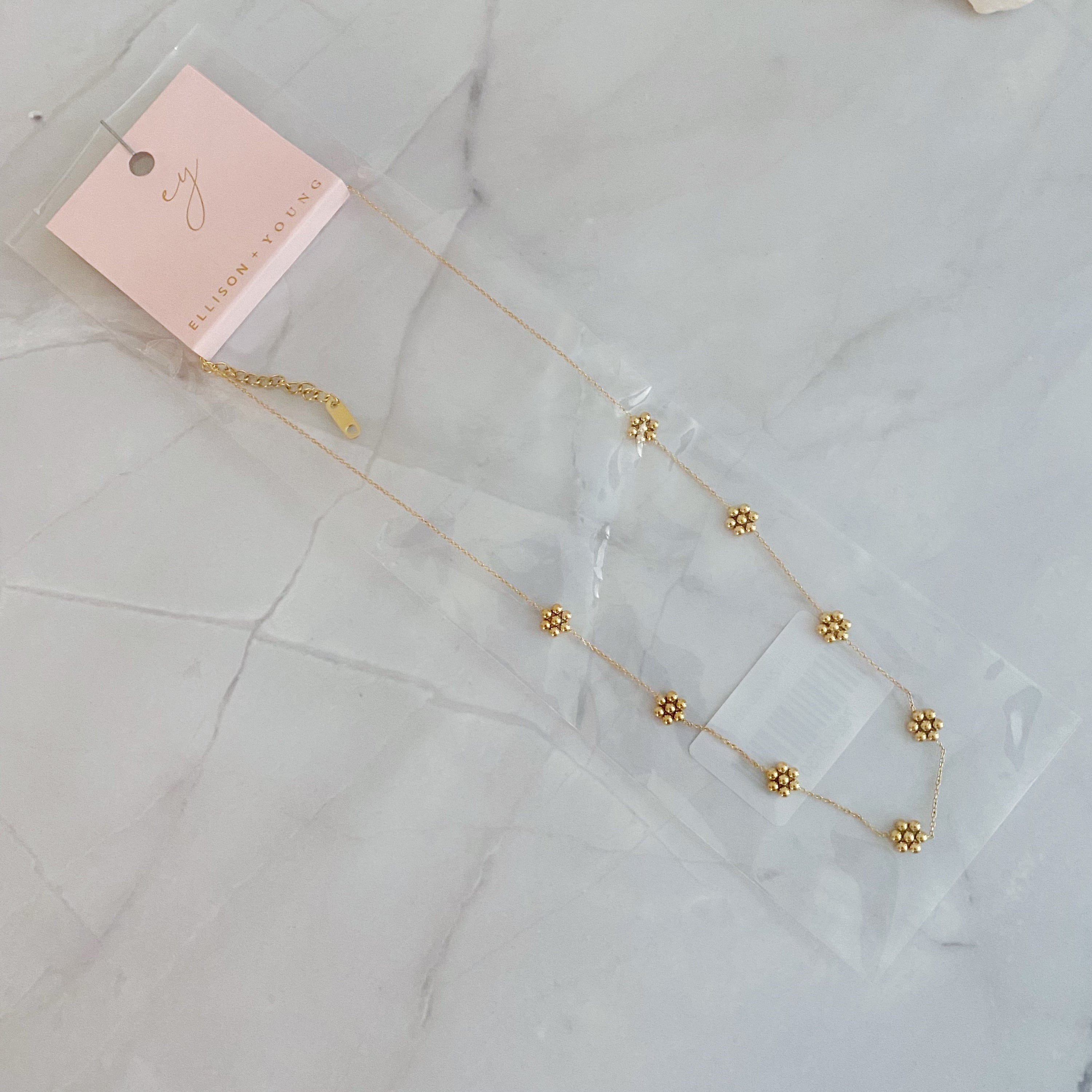 Dainty Gold Bead Flower Necklace – Waterproof Stainless Steel
